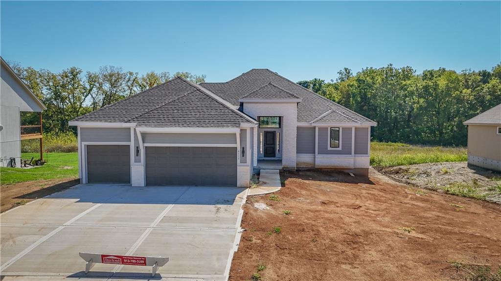 Photo of 6115 Lewis Drive, Shawnee, KS 66226