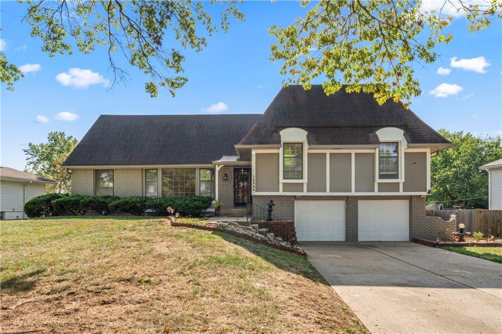 Photo of 12504 Monroe Street, Grandview, MO 64030