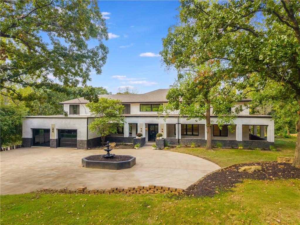 Photo of 1701 NW Duncan Road, Blue Springs, MO 64015