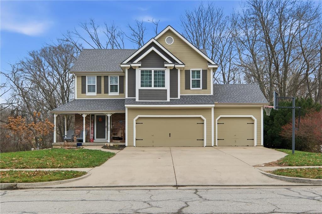 Photo of 1609 Buckingham Drive, Liberty, MO 64068