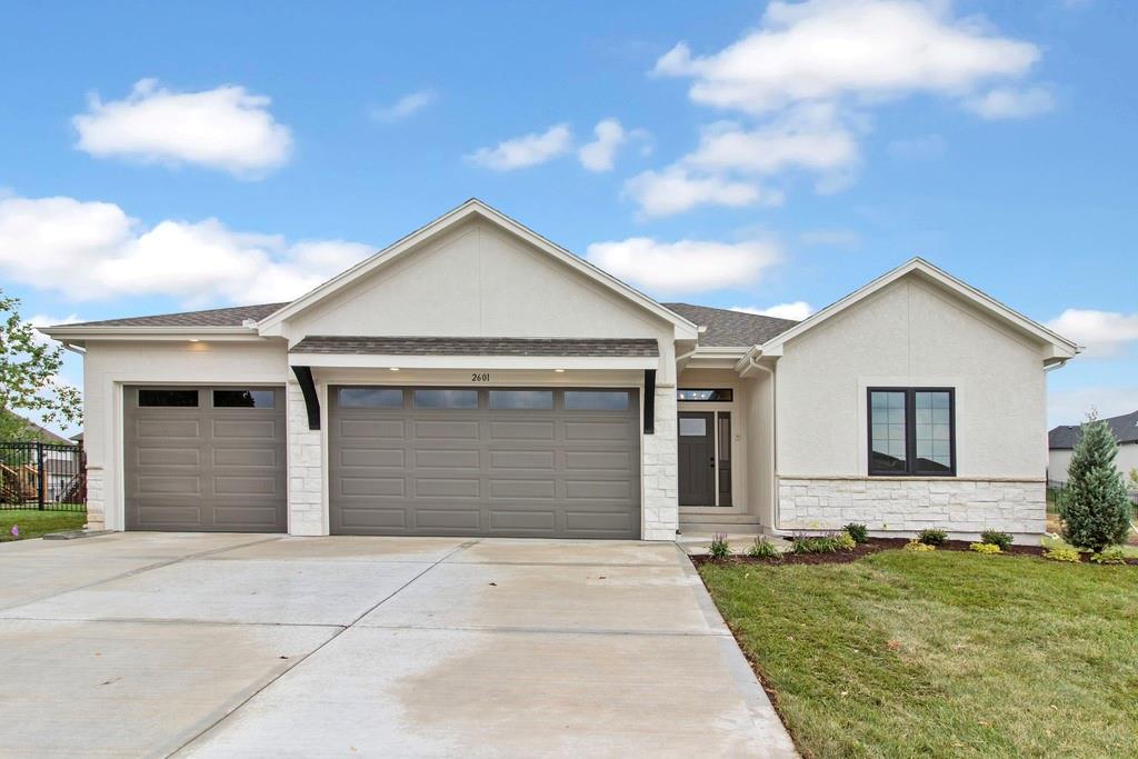 Photo of 2601 NE Crestview Street, Blue Springs, MO 64029