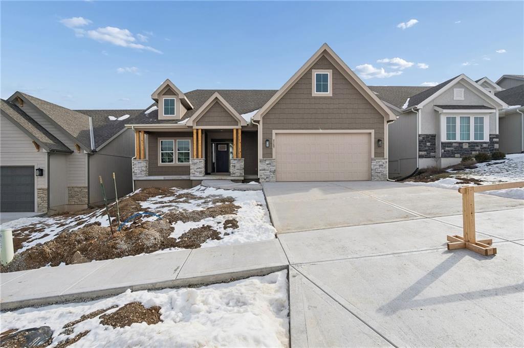 Photo of 2157 Black Walnut Drive, Liberty, MO 66085