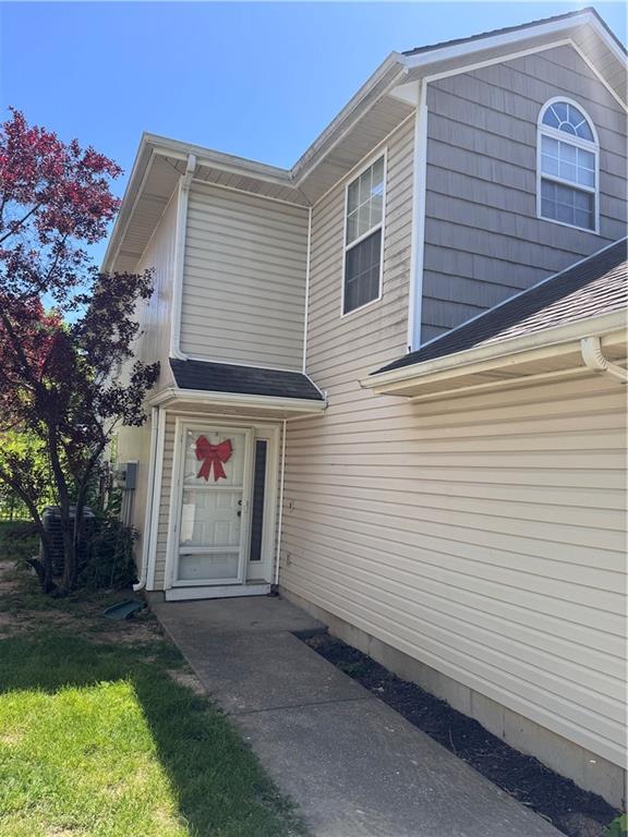 Photo of 2929 S Harvard Avenue, Independence, MO 64052