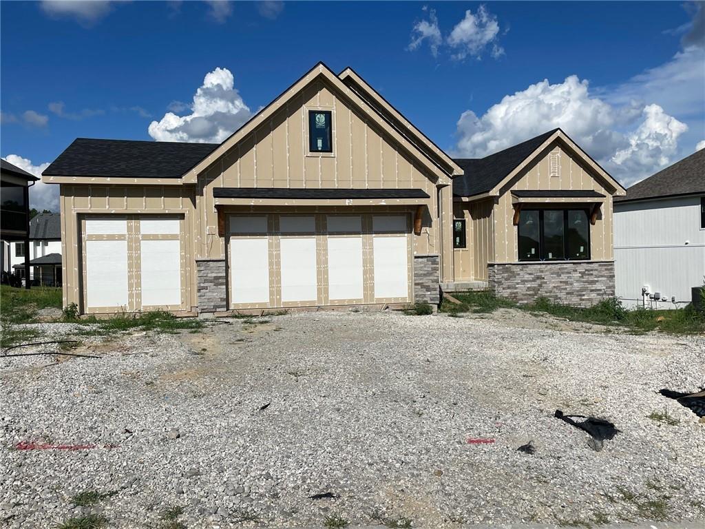 Photo of 7115 Richards Drive, Shawnee, KS 66216