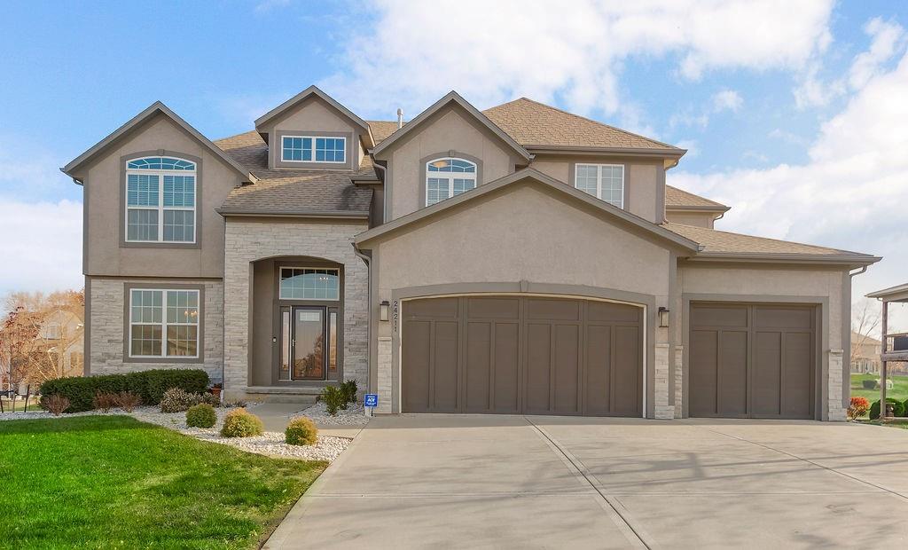 Photo of 24211 W 69th Street, Shawnee, KS 66226