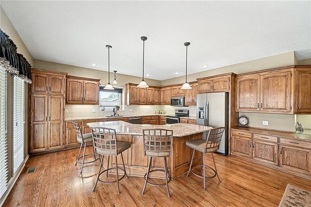 Photo of 1508 Ridgeway Drive, Liberty, MO 64068