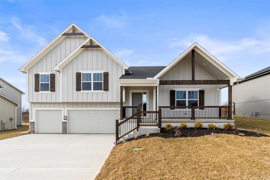 Photo of 4209 SE Adams Drive, Blue Springs, MO 64014