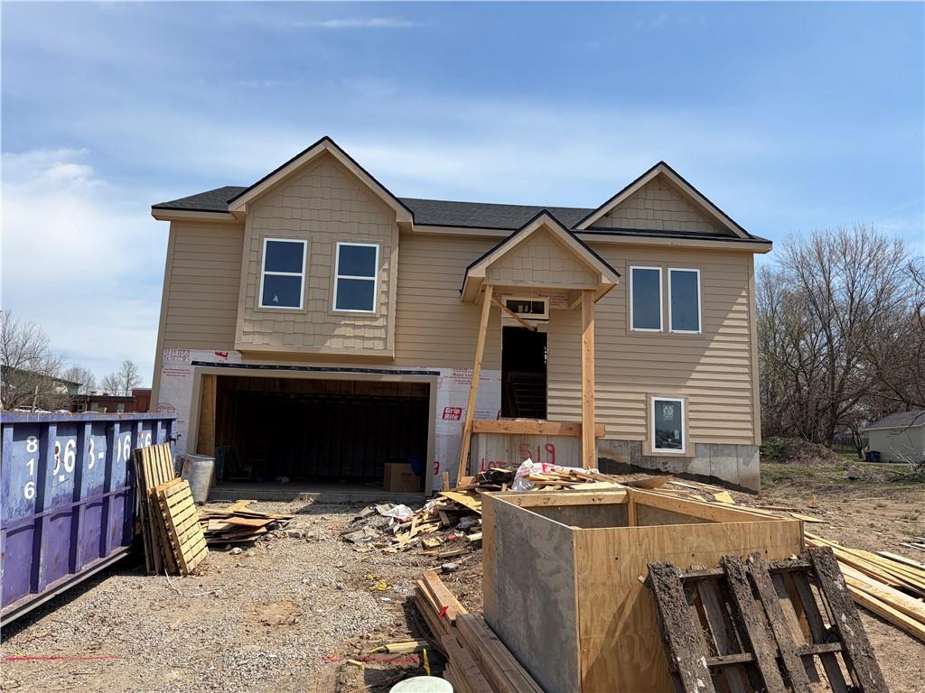 Photo of 519 Hawthorne Street, Smithville, MO 64089