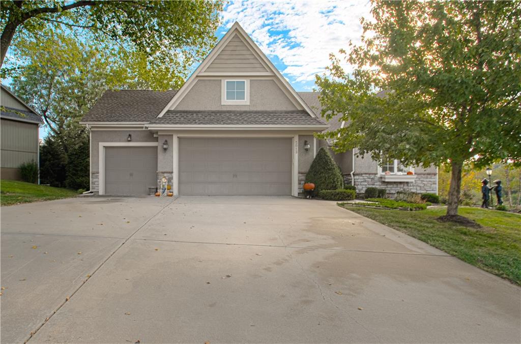 Photo of 5013 Bradshaw Street, Shawnee, KS 66216