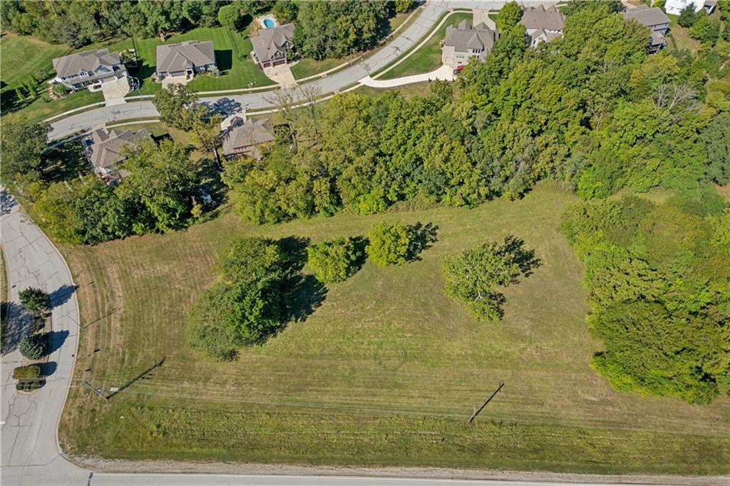 Photo of 1548 Timber Ridge Drive, Liberty, MO 64068