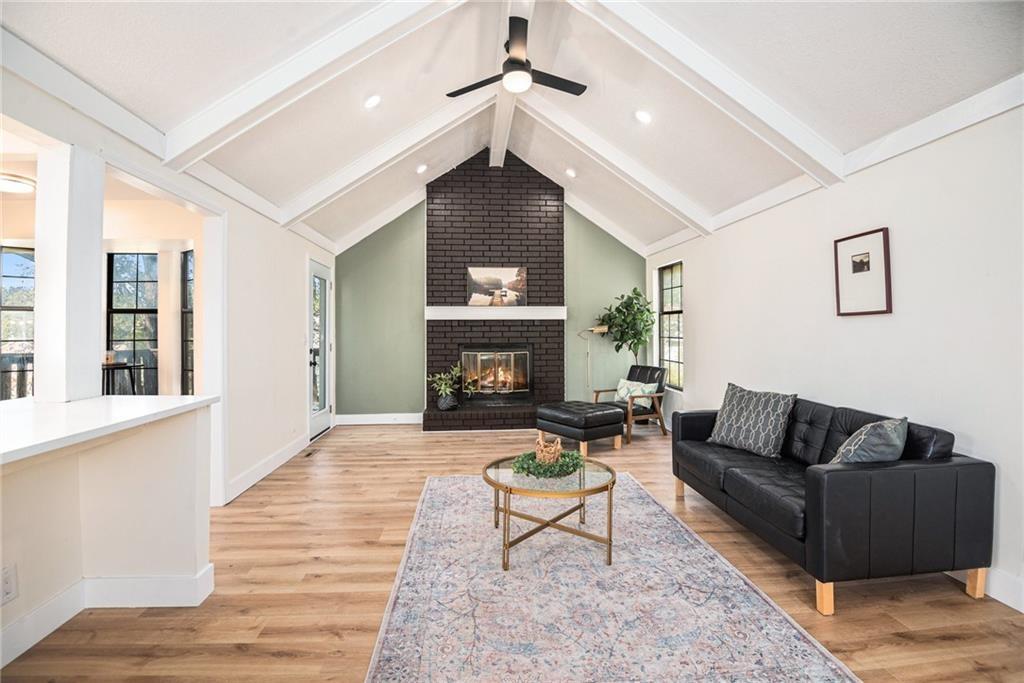 Photo of 13304 Corrington Avenue, Grandview, MO 64030