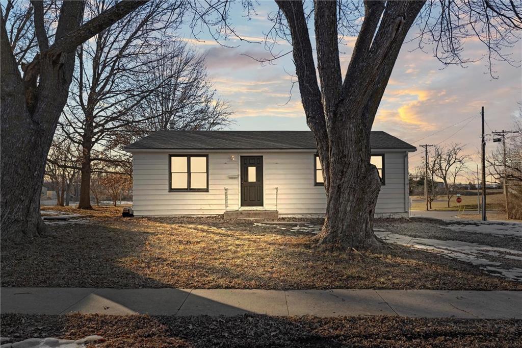 Photo of 13100 6th Street, Grandview, MO 64030