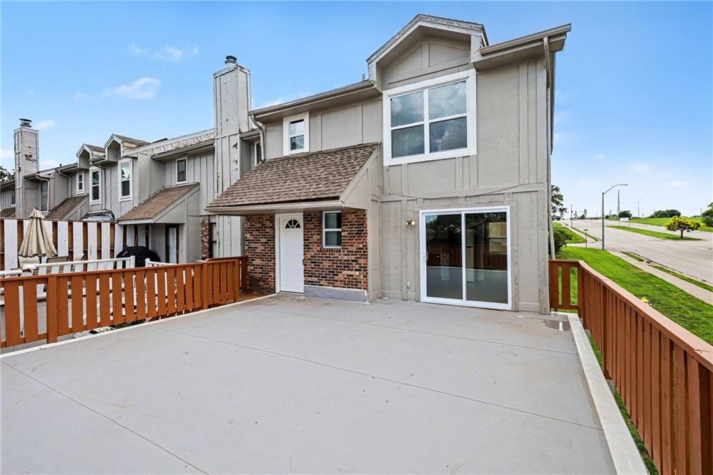 Photo of 14000 Dunham Street, Grandview, MO 64030