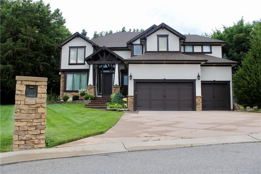Photo of 6822 Woodstock Court, Shawnee, KS 66218