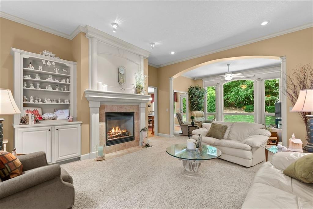 Photo of 3355 S Wood Avenue, Independence, MO 64057