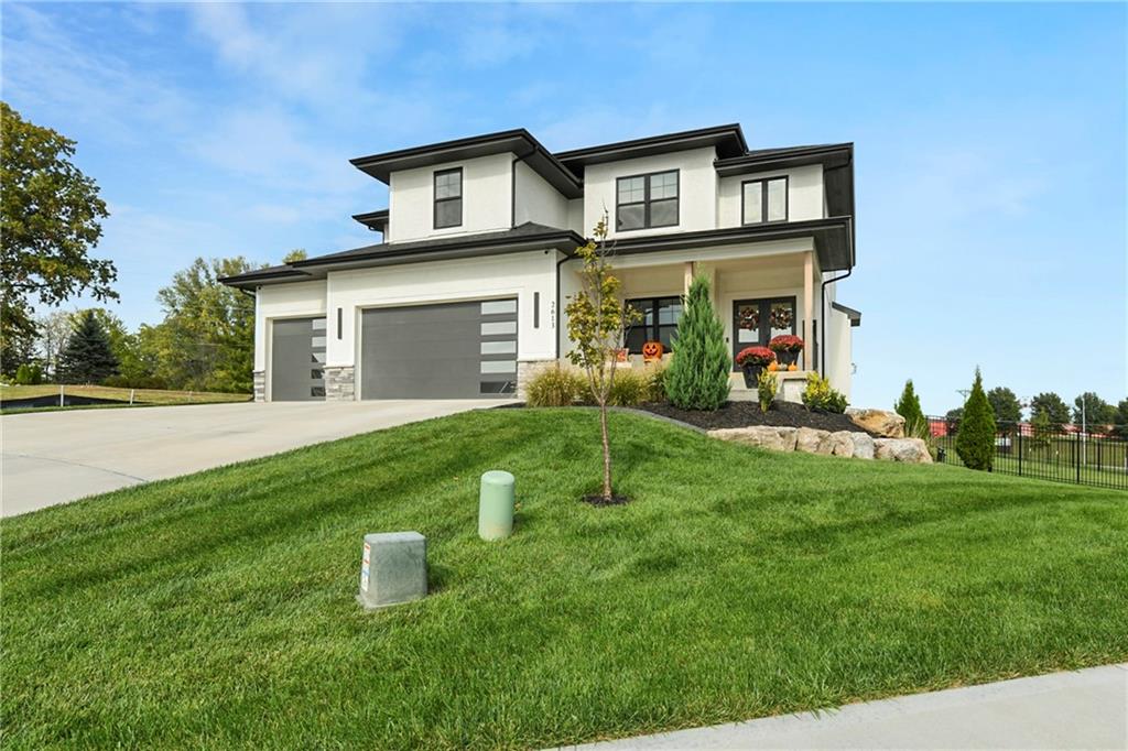 Photo of 2613 NE Amanda Lane, Blue Springs, MO 64029