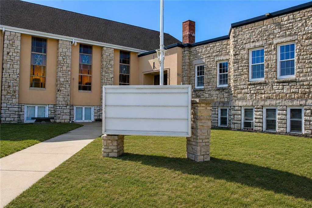 Photo of 1800 S Northern Boulevard, Independence, MO 64052