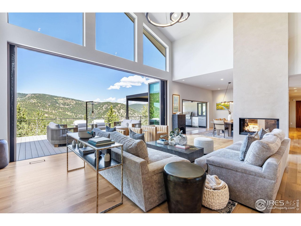 Photo of 50 Wildwood Ln, Boulder, CO 80304