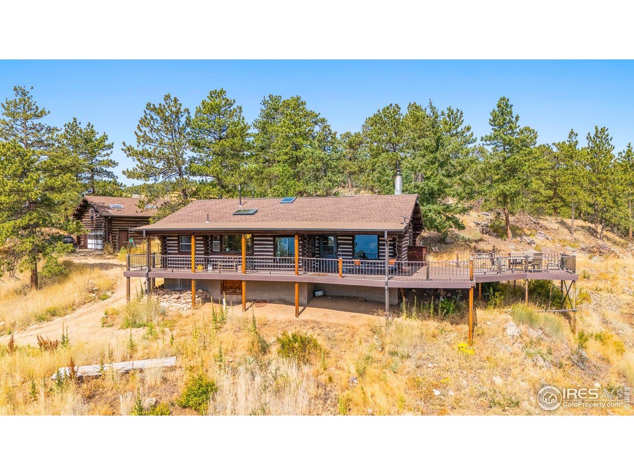 Photo of 1327 Weaver Dr, Boulder, CO 80302