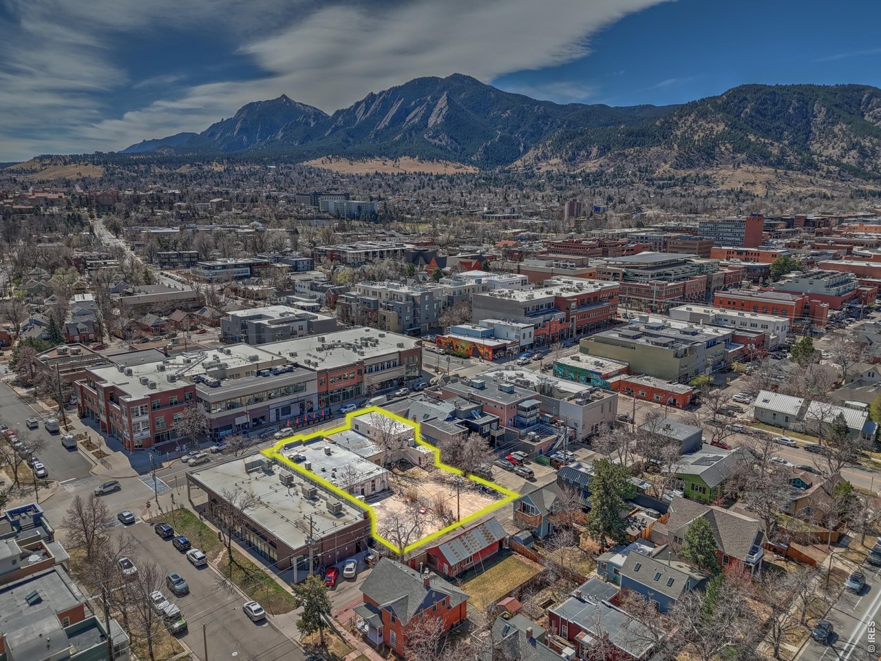 Photo of 1727 Pearl St, Boulder, CO 80302