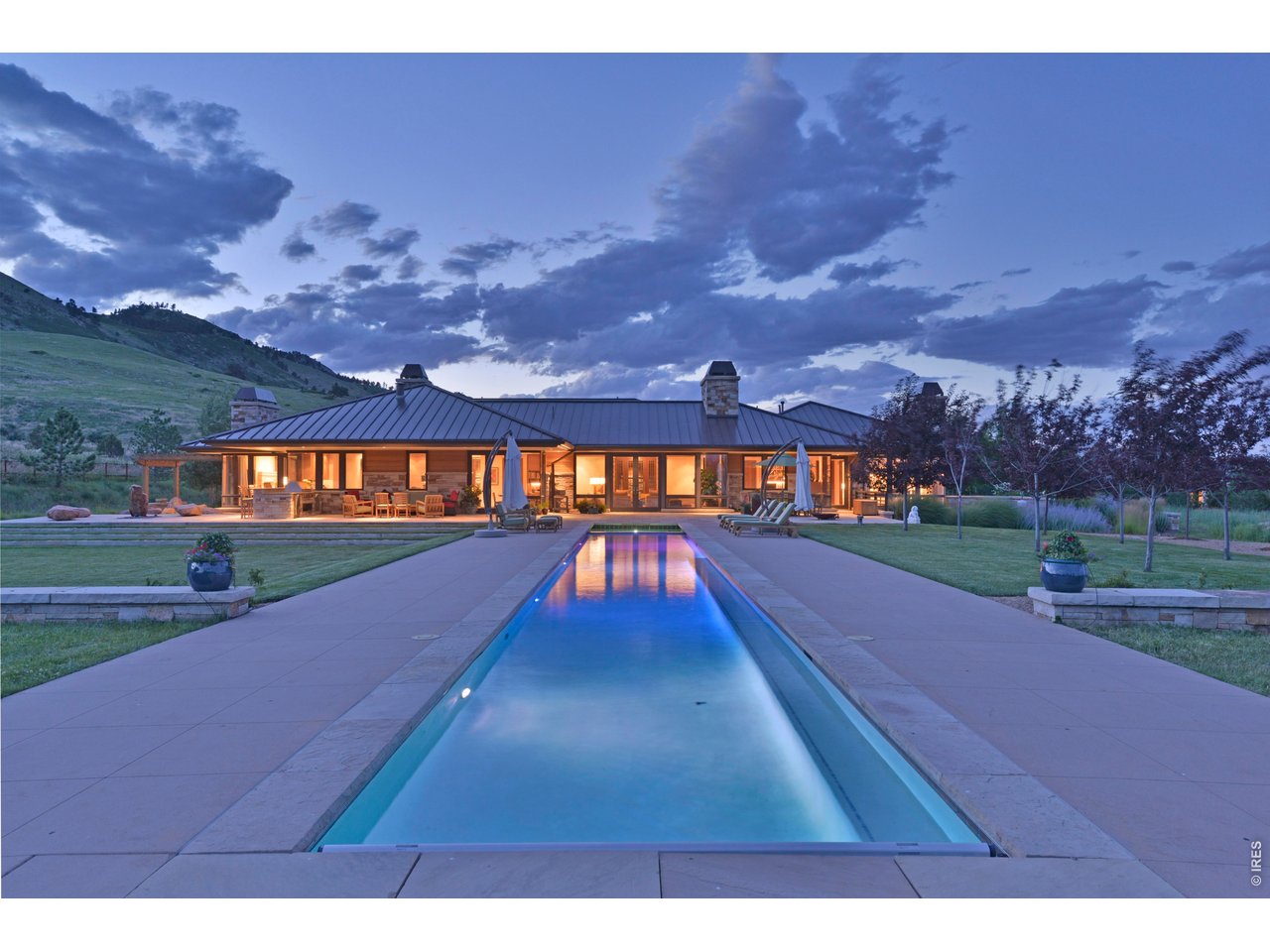 Photo of 335 Lee Hill Dr, Boulder, CO 80302
