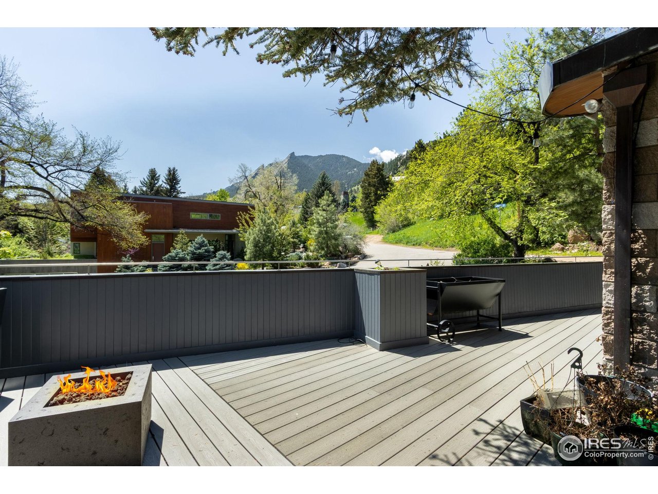 Photo of 505 Geneva Ave, Boulder, CO 80302