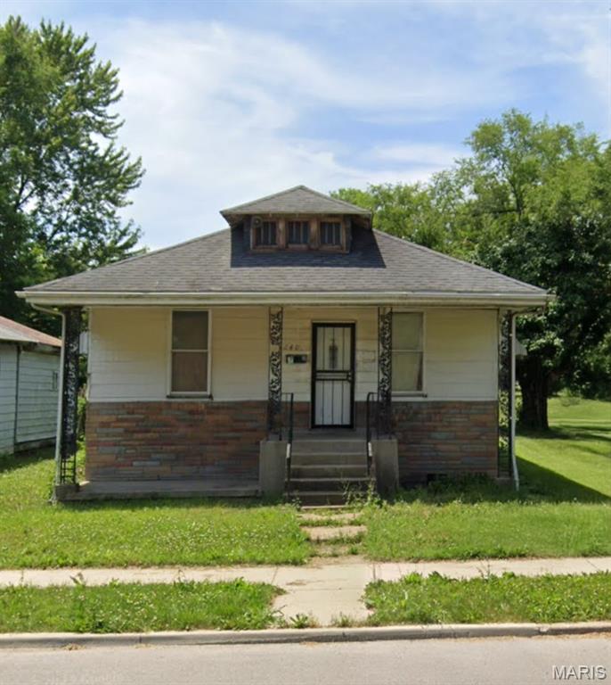 Photo of 2406 Saint Louis Avenue, East St Louis, IL 62205