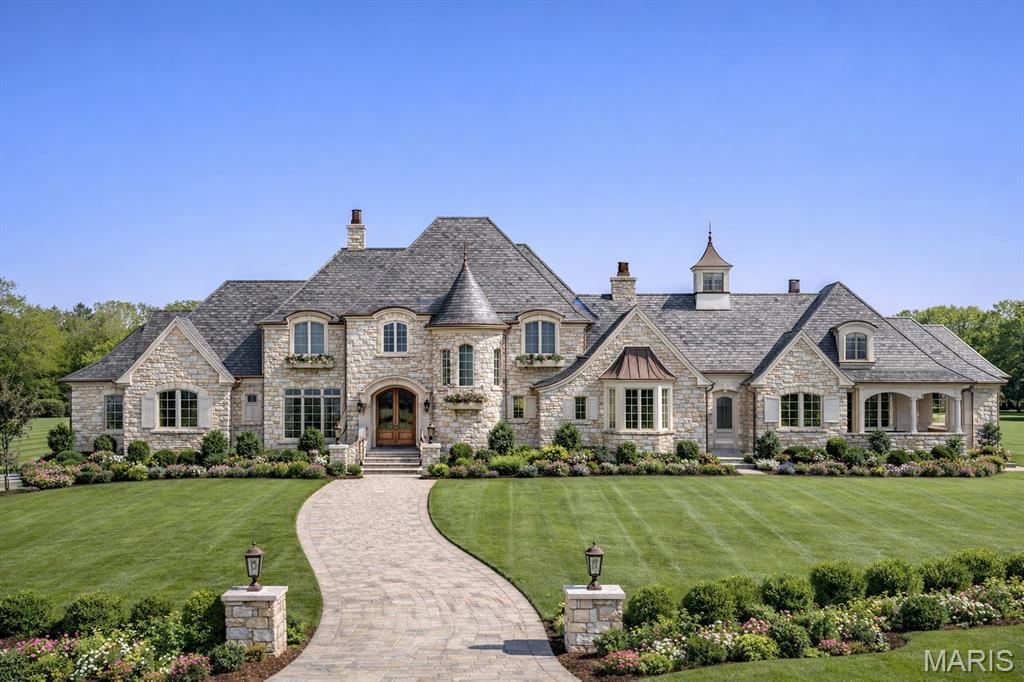Photo of 310 Wardenburg Farms Drive, Wildwood, MO 63005