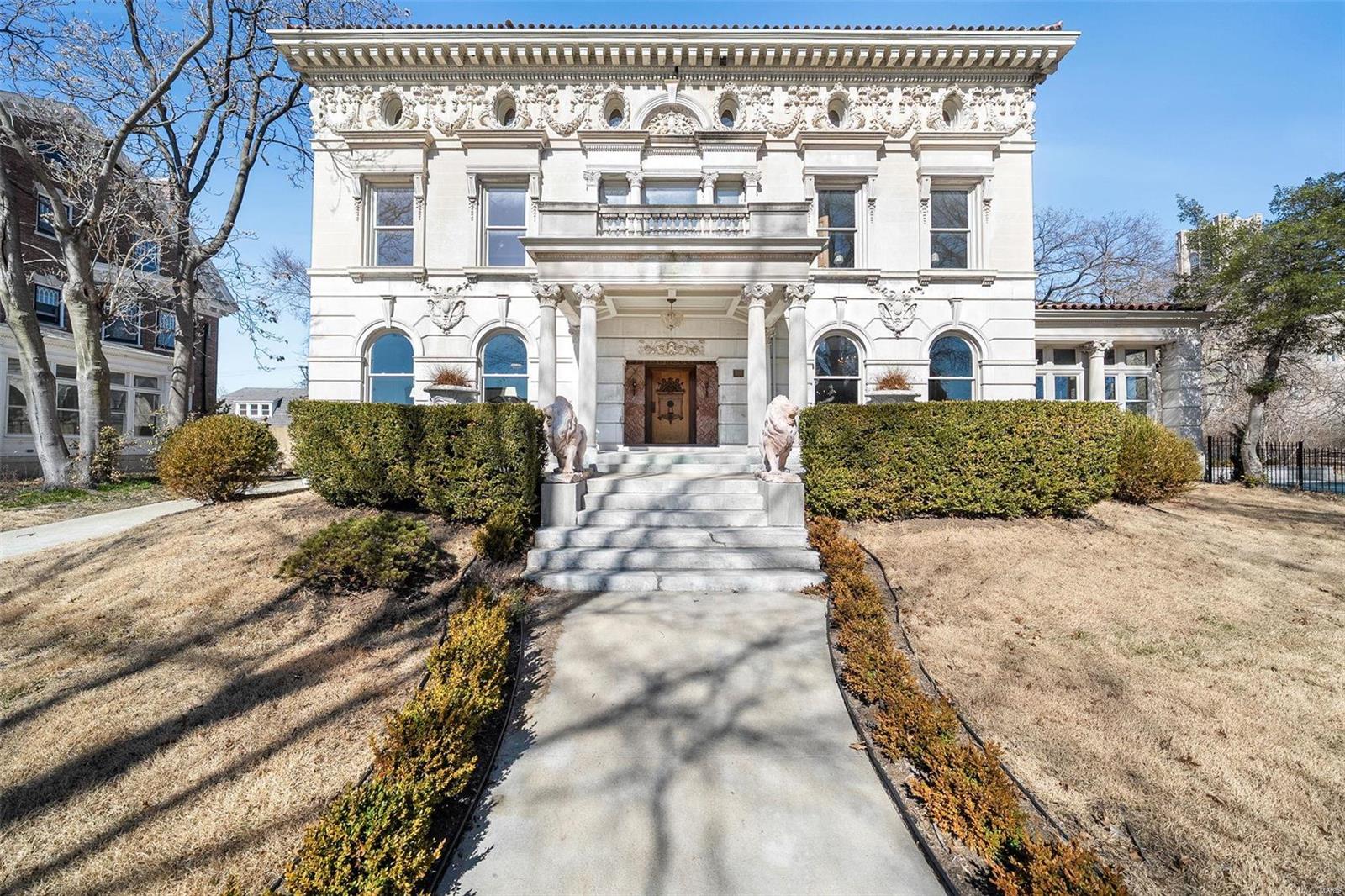 Photo of 9 Washington Terrace, St Louis, MO 63112