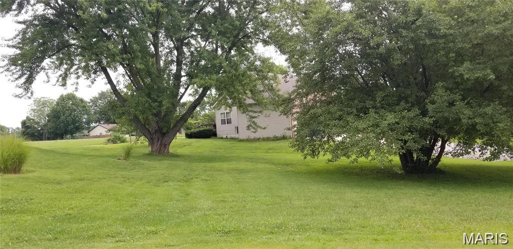 Photo of 340 E Lake, Edwardsville, IL 62025