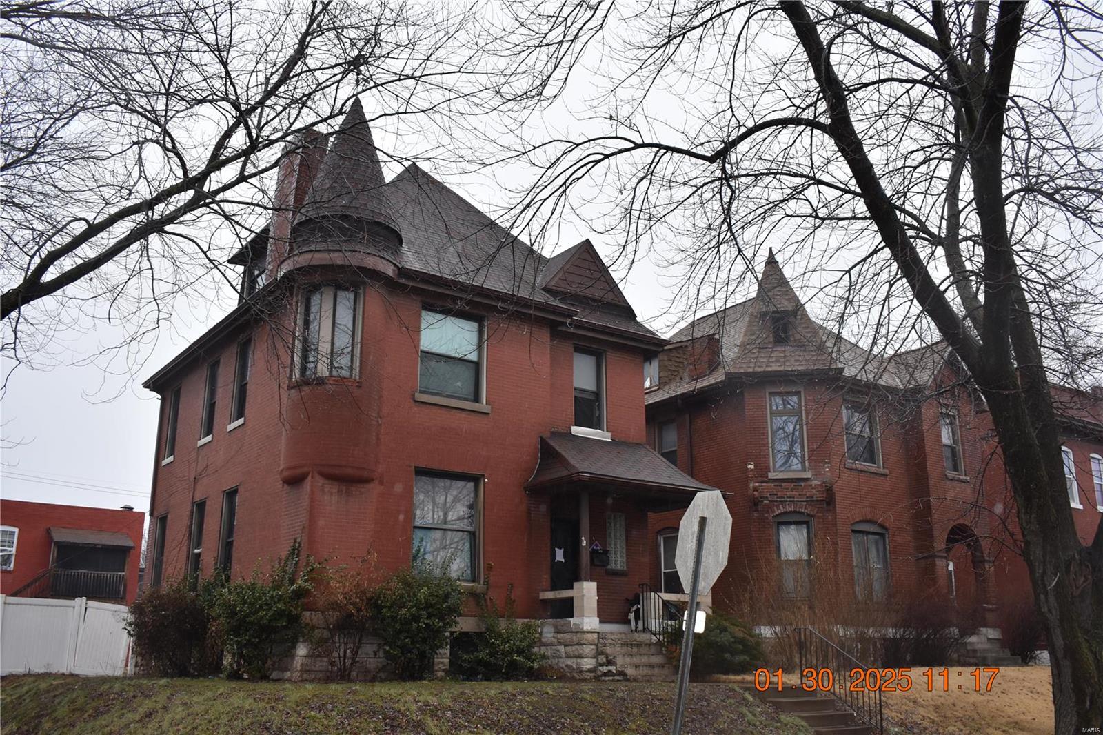 Photo of 7027 Michigan Avenue, St Louis, MO 63111