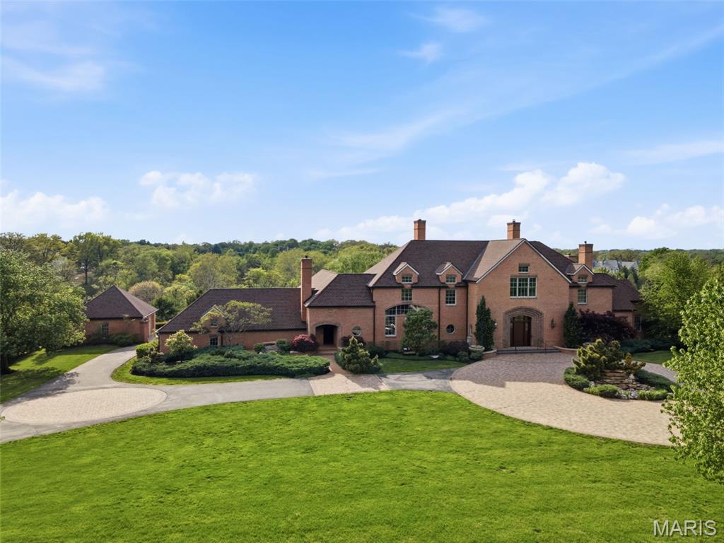Photo of 17 Bridle Ridge Lane, Huntleigh, MO 63131