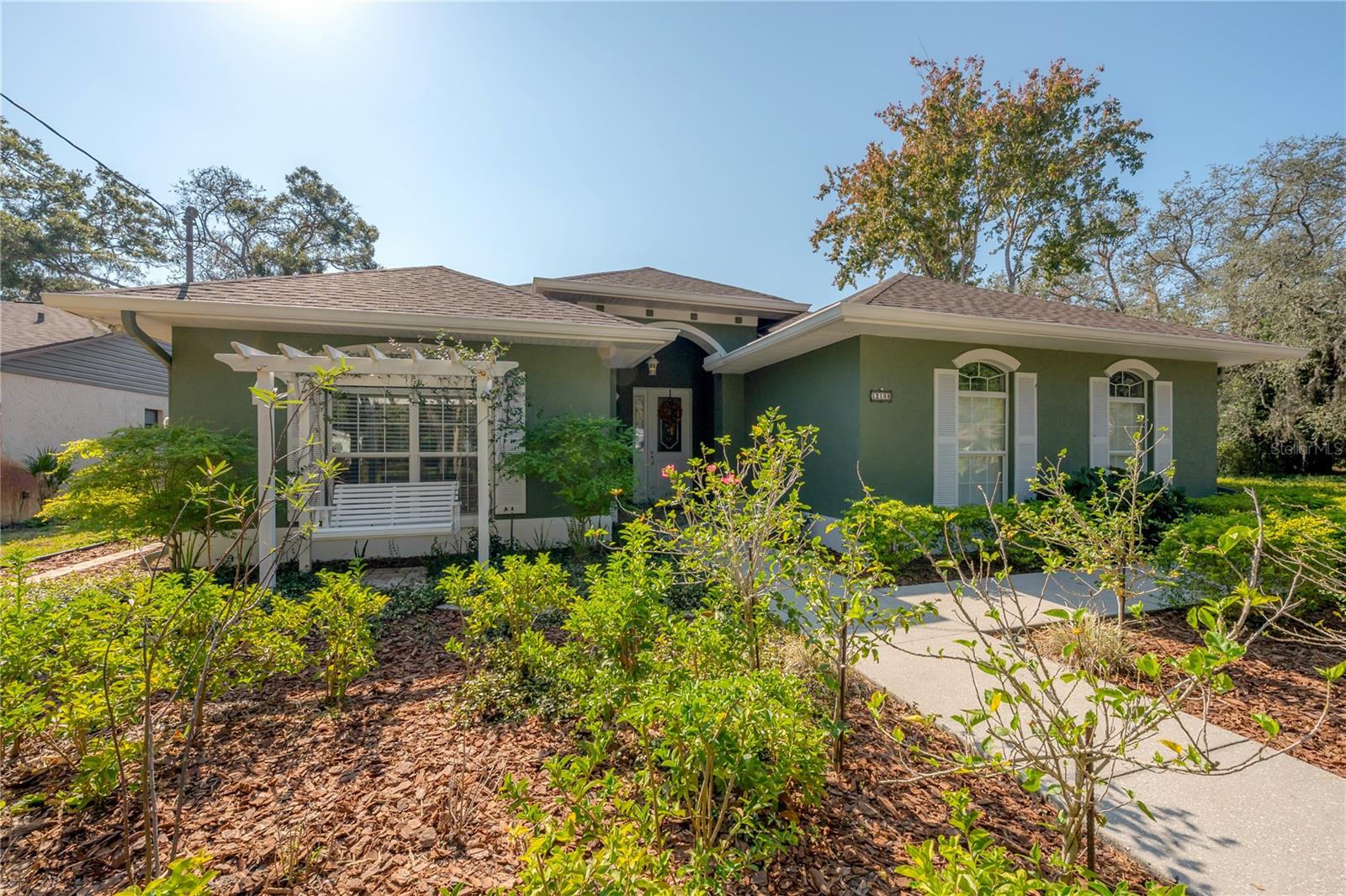 Photo of 12108 RIVERHILLS DRIVE, TEMPLE TERRACE, FL 33617