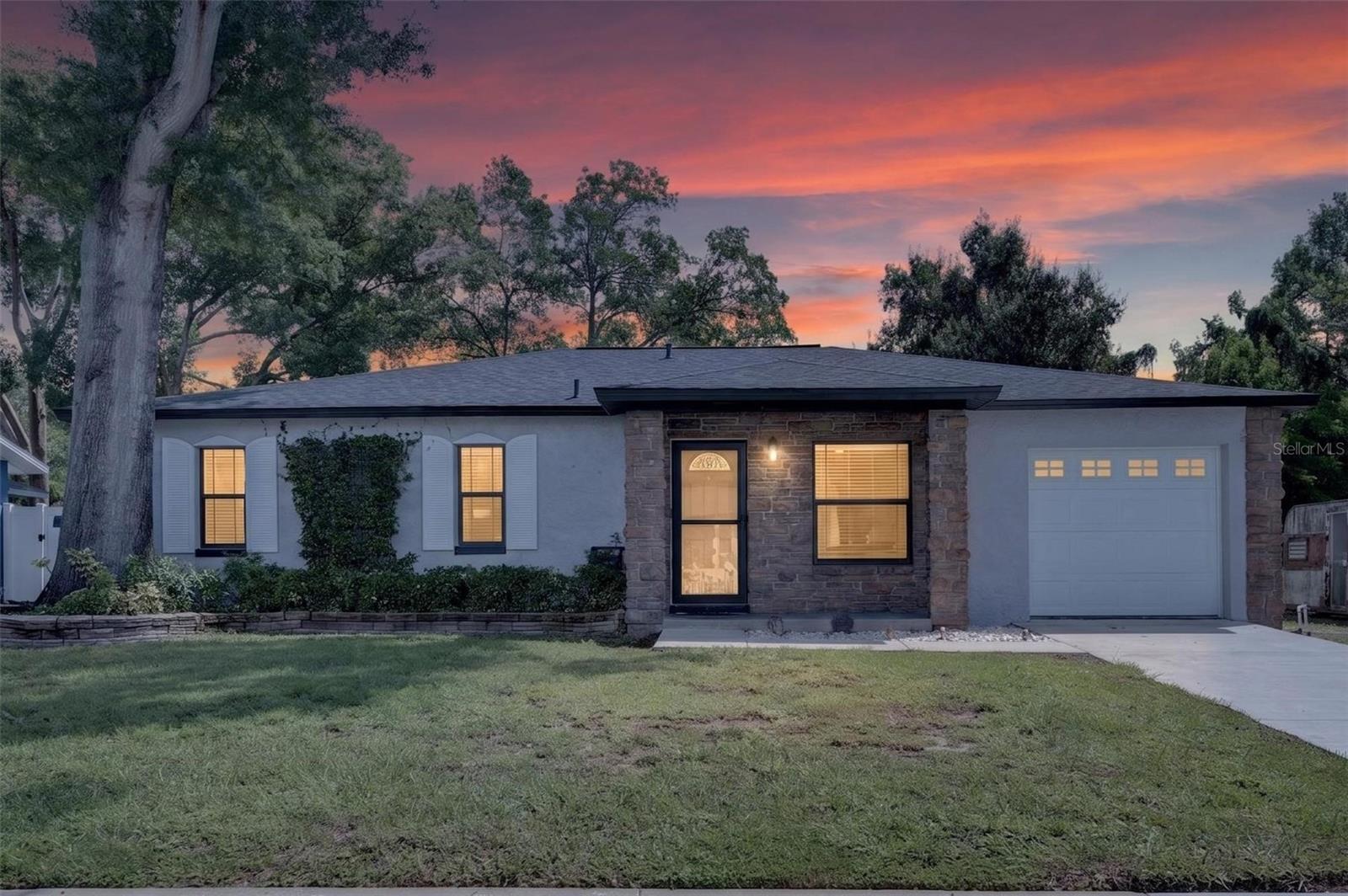 Photo of 906 CUTLER DRIVE, SEFFNER, FL 33584