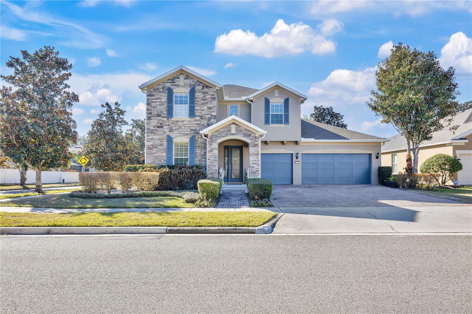 Photo of 13302 ROSKIN LANE, WINDERMERE, FL 34786