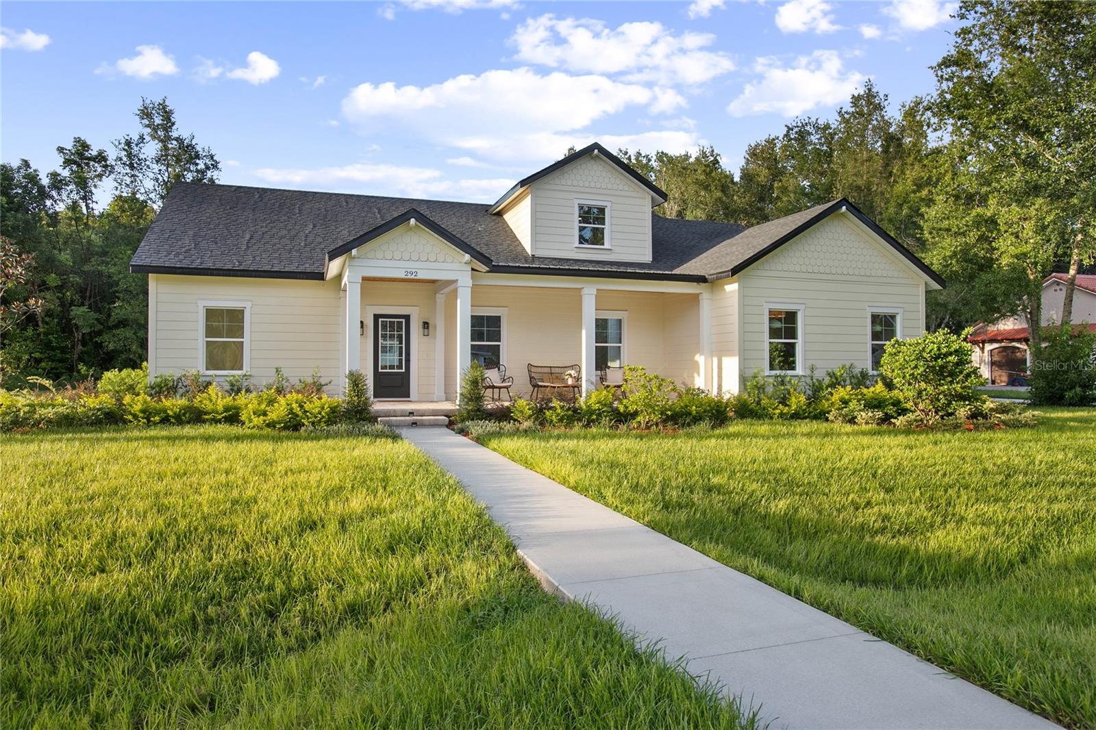 Photo of 292 W DELAWARE AVENUE, LAKE HELEN, FL 32744