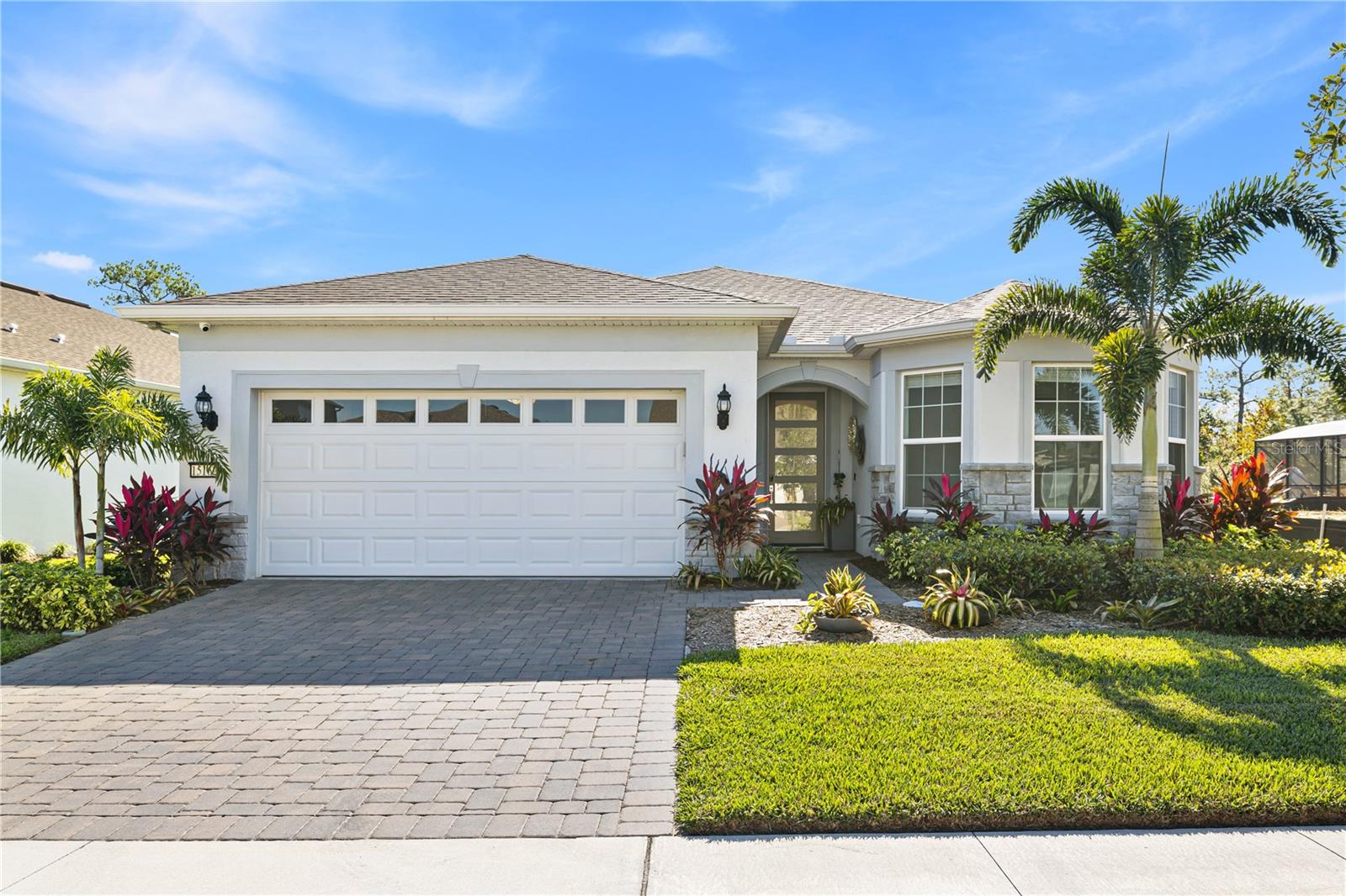 Photo of 15162 CANOPY COVER DRIVE, WINTER GARDEN, FL 34787
