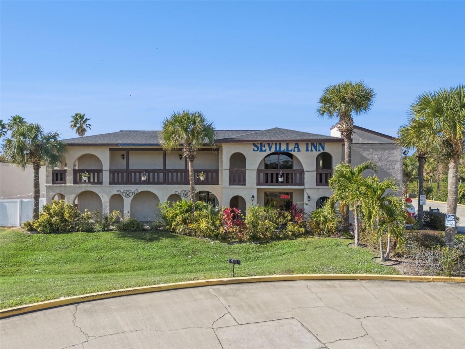 Photo of 4640 W IRLO BRONSON MEMORIAL HIGHWAY, KISSIMMEE, FL 34746