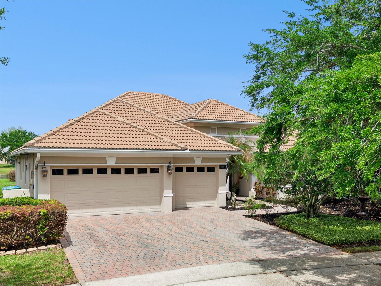 Photo of 1329 GLENHEATHER DRIVE, WINDERMERE, FL 34786