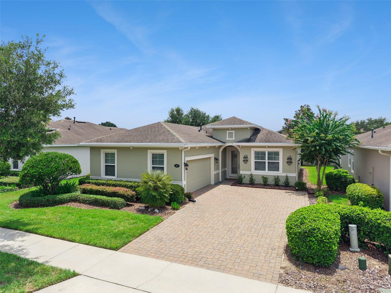 Photo of 1121 GARDENSHIRE LANE, DELAND, FL 32724