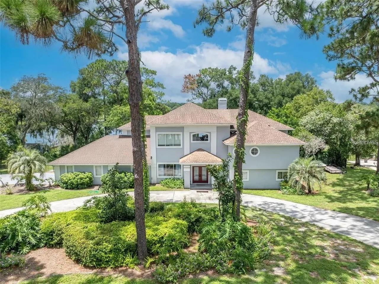 Photo of 9 STONE GATE N, LONGWOOD, FL 32779