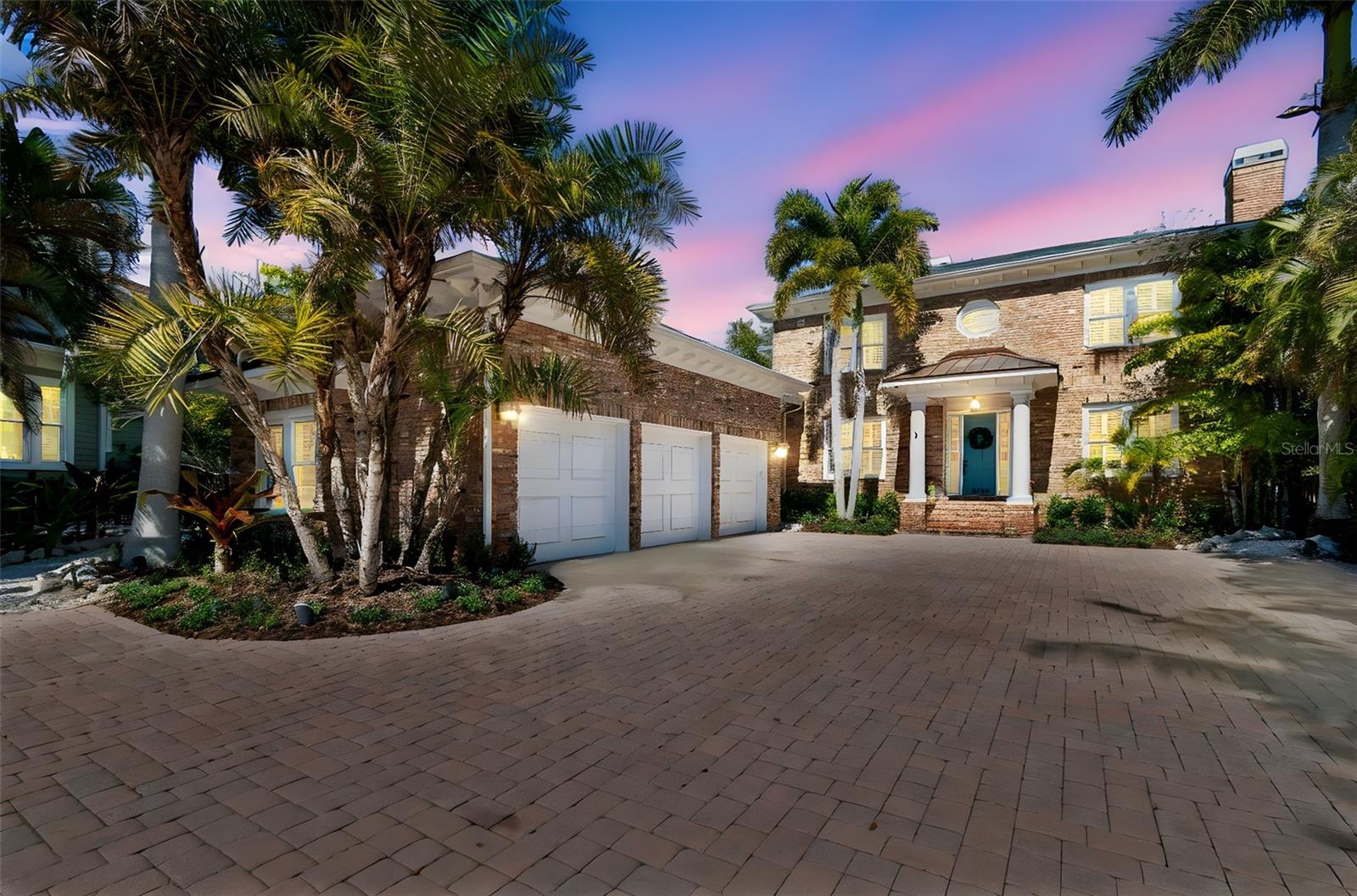 Photo of 4909 W SPRING LAKE DRIVE, TAMPA, FL 33629