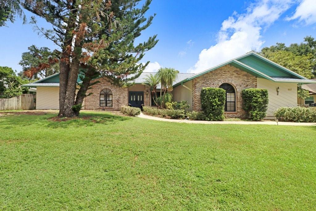 Photo of 507 SPORTSMAN PARK DRIVE, SEFFNER, FL 33584