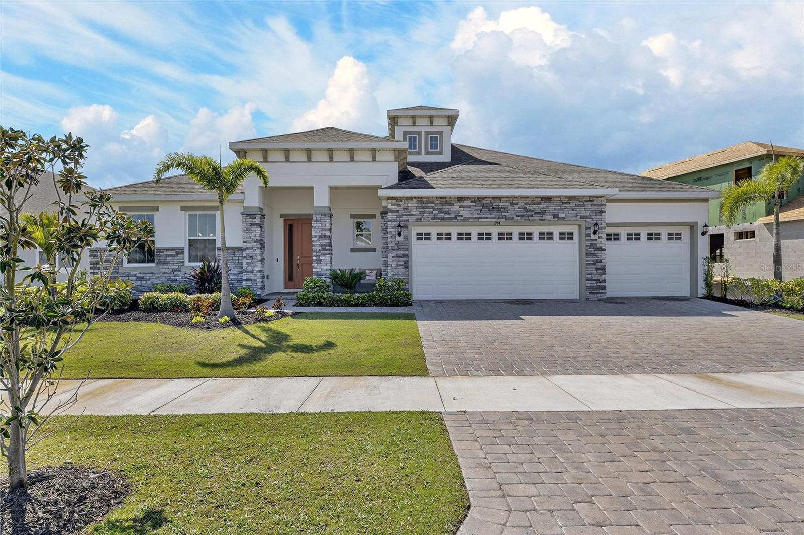 Photo of 914 SIGNET DRIVE, APOLLO BEACH, FL 33572
