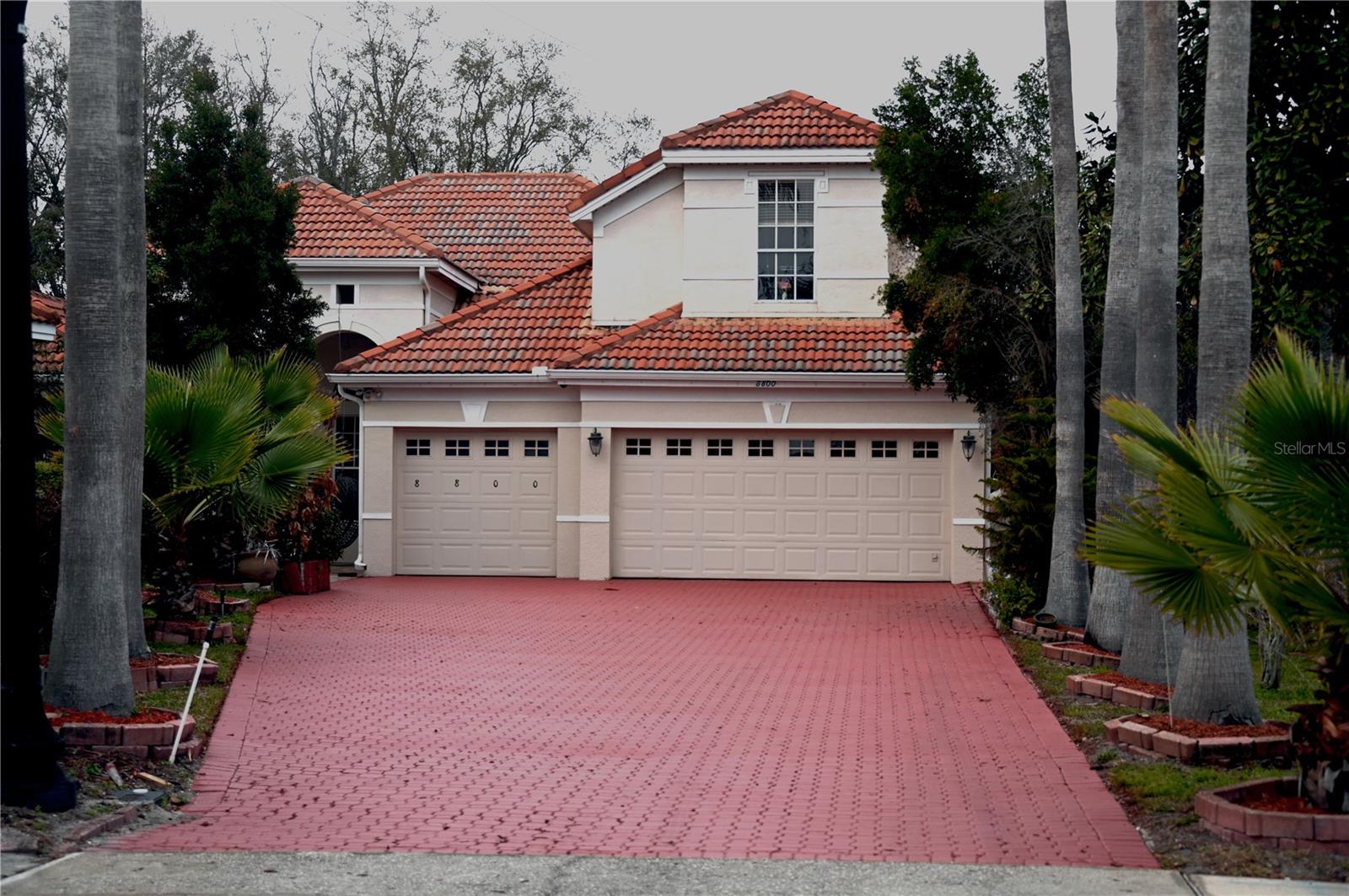 Photo of 8800 OAK LANDINGS COURT, ORLANDO, FL 32836