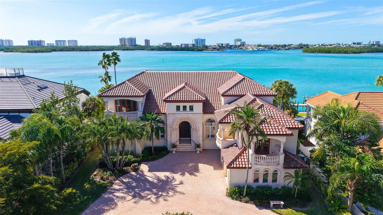 Photo of 570 S SPOONBILL DRIVE, SARASOTA, FL 34236
