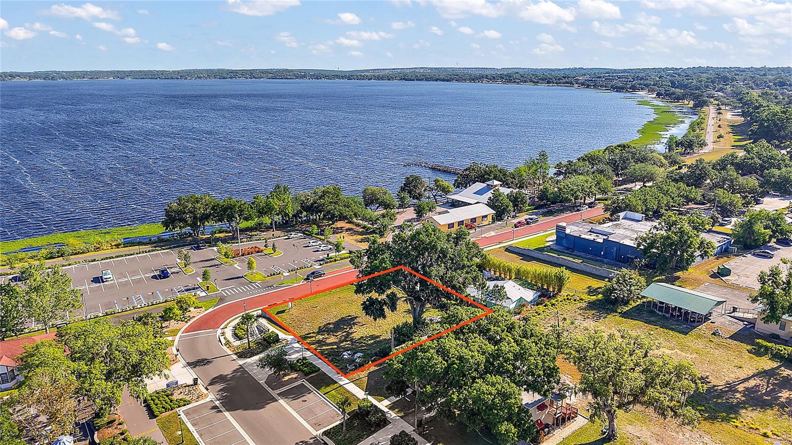 Photo of 503 WEST AVENUE, CLERMONT, FL 34711