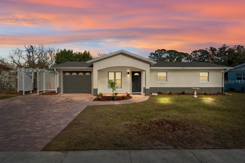 Photo of 157 ALHAMBRA AVENUE, ALTAMONTE SPRINGS, FL 32714