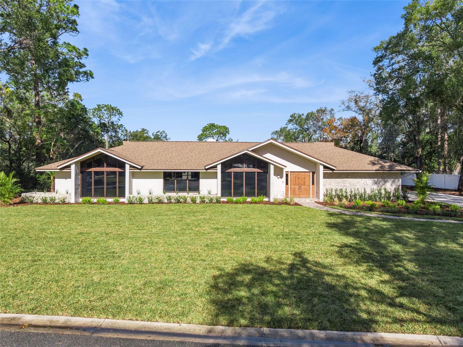 Photo of 1401 WINDSOR AVENUE, LONGWOOD, FL 32750