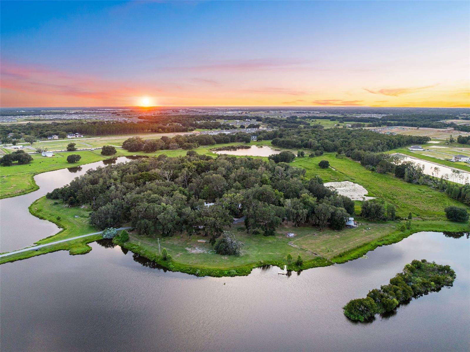 Photo of 33415 KIEFER ROAD, WESLEY CHAPEL, FL 33545